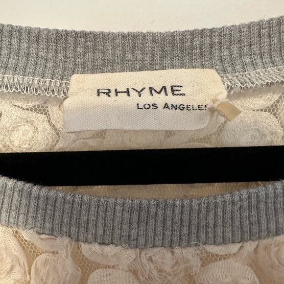 Rhyme Los Angeles - cream and gray rosette top- size S - Picture 6 of 7